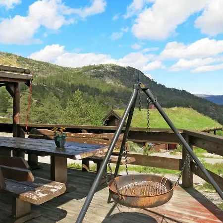 Holiday Sverrebu Tatil Evi Øyuvstad
